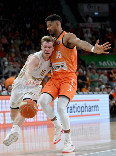 当我们仔细 当我们仔细