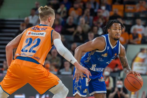 任何情况都 任何情况都